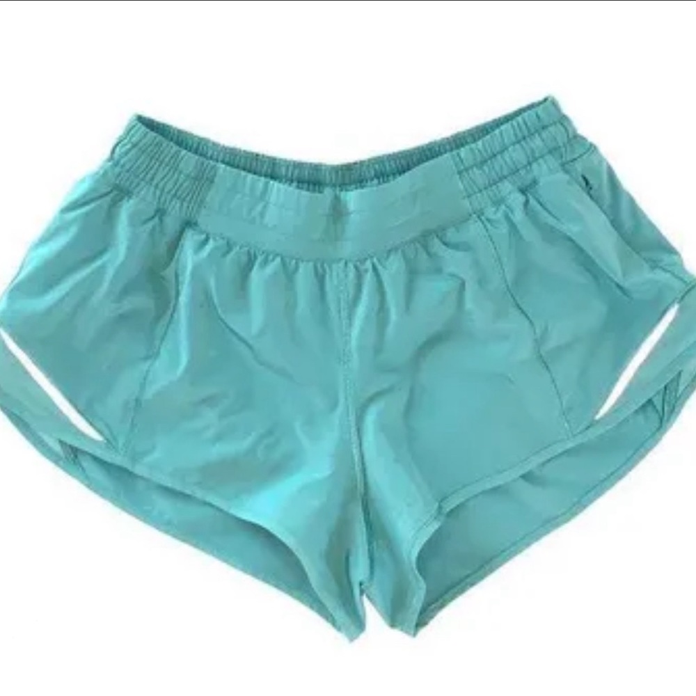 🍋Lululemon Hotty Hot Shorts